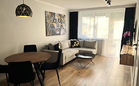 Mia'S - Szopy 2 Riverside Suite By Lion Apartments
